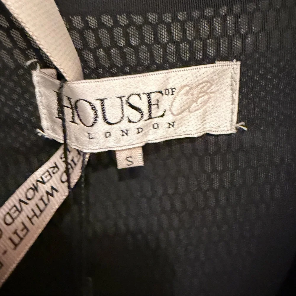 House of CB Athena NWT Black Dress with Red Floral Embroidery Small - Picture 2 of 8